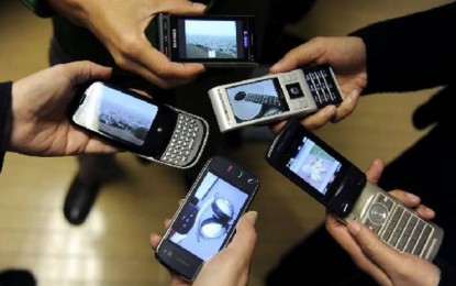 Τι δείχνει νέα έρευνα για τη χρήση κινητού στην εγκυμοσύνη