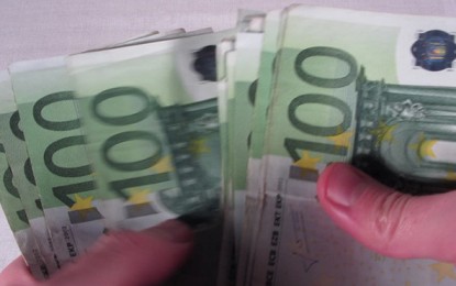 Ξεκινούν οι επιστροφές φόρου-εξπρές έως 10.000 ευρώ, σε επιχειρήσεις