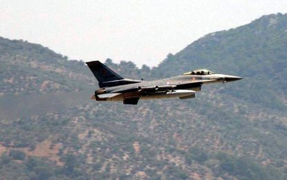 Τουρκικά F-4 πέταξαν πάνω από την Παναγιά και τις Οινούσσες