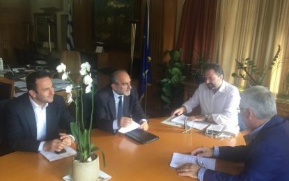Στο υπουργείο Αγροτικής Ανάπτυξη ο Περιφερειάρχης Απόστολος Κατσιφάρας για τα προβλήματα των αγροτών