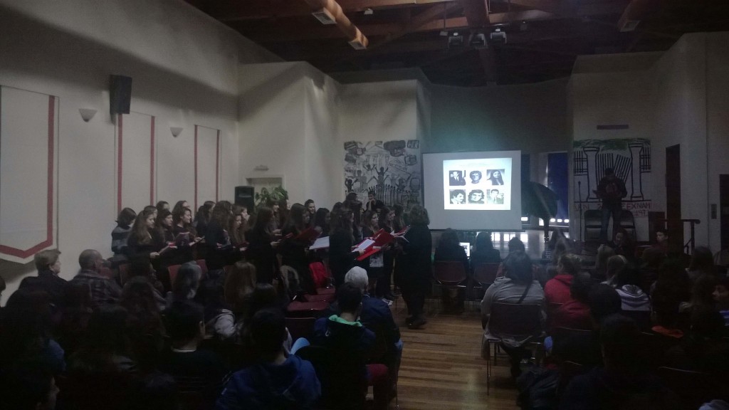 To 2o Γυμνάσιο Αιγίου τίμησε την εξέγερση του Πολυτεχνείου