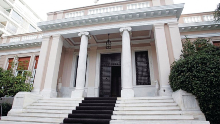 Ολα κρίνονται τους προσεχείς μήνες