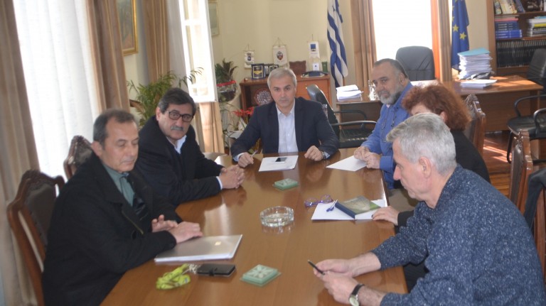 Συνάντηση Παναγόπουλου – Πελετίδη στο Δημαρχείο Αιγίου – Hot spot και ανεργία στην ατζέντα των δύο Δημάρχων
