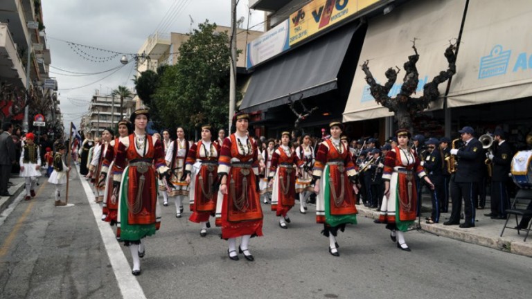 Θα παρελάσει πάλι ο Χορευτικός Όμιλος Αιγίου στην Εθνική μας γιορτή