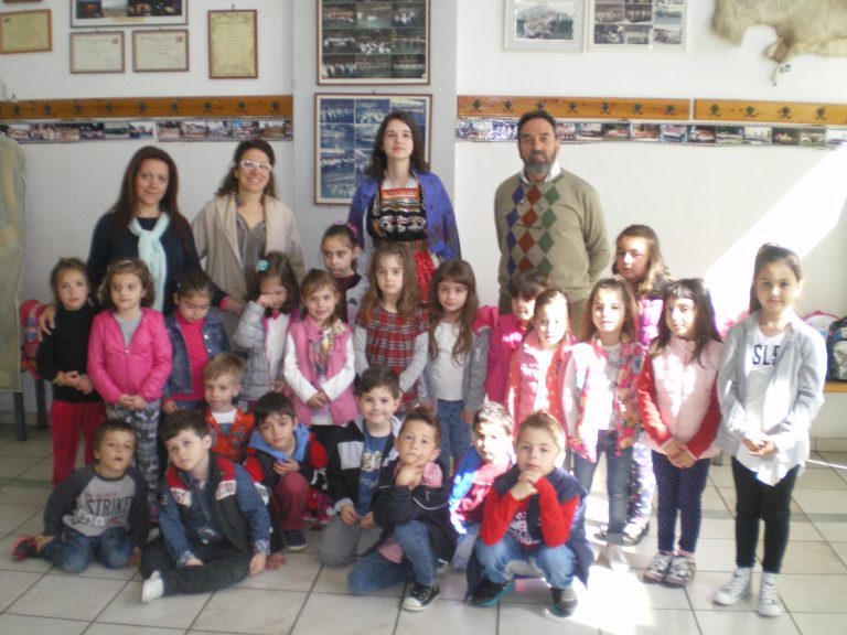 Επίσκεψη του 11ου Νηπιαγωγείου Αιγίου στο Χορευτικό Όμιλο Αιγίου