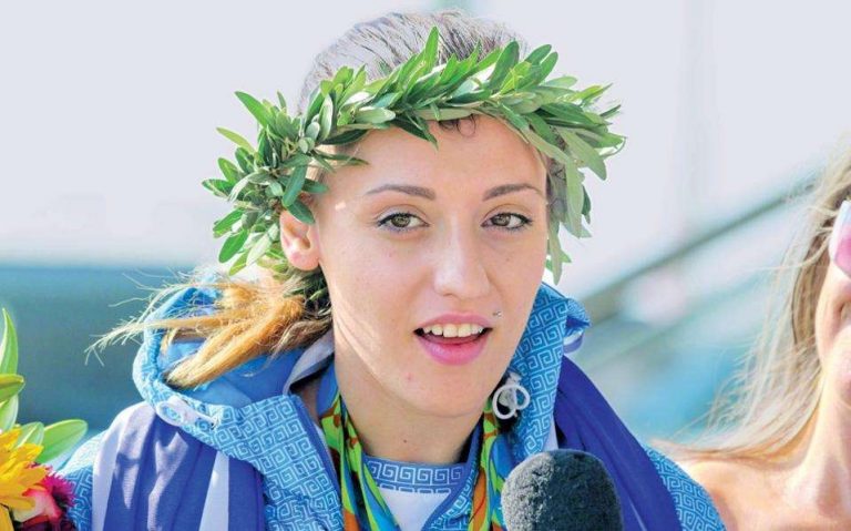 Αννα Κορακάκη: «Δεν μου έδιναν ούτε… εθνόσημο»