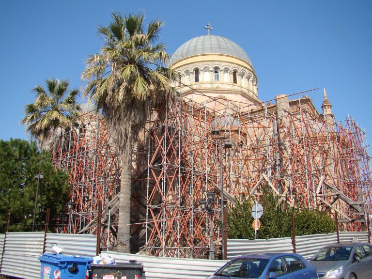 Ιερός Ναός Εισοδίων Αιγίου: “Θα χτυπήσουν και πάλι οι καμπάνες; – Η αποκατάστασή του στο νέο Ε.Σ.Π.Α.”