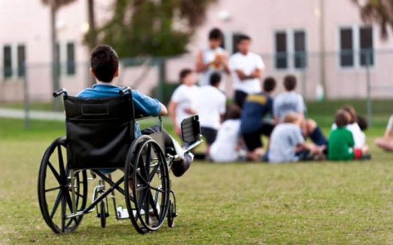 ΠΟΜΑμεΑ Δυτικής Ελλάδας: «Καθολική Προσβασιμότητα των Ατόμων και των Παιδιών με αναπηρία σε παιδικές χαρές και πλατείες»