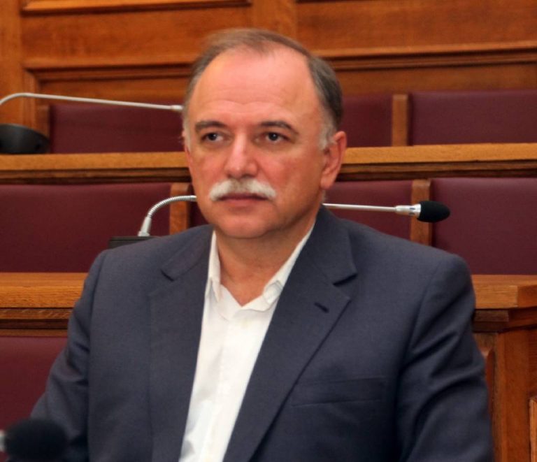 Ο Δημήτρης Παπαδημούλης θα βρεθεί την Παρασκευή στην Πάτρα