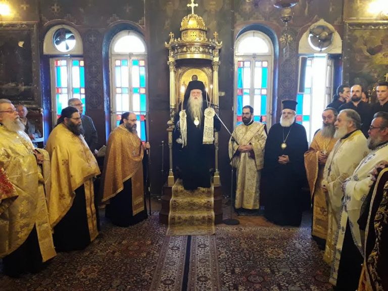 Στο Ιερό Προσκύνημα Παναγίας Τρυπητής ολοκληρώθηκε ο κύκλος των κατανυκτικών εσπερινών