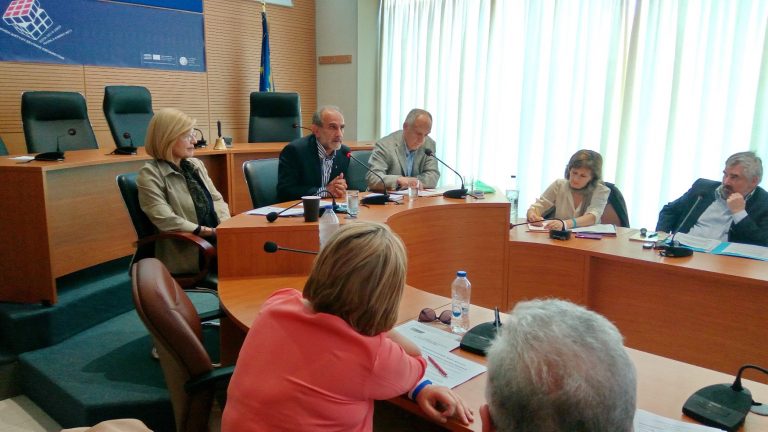Απ. Κατσιφάρας: “Να κρατήσουμε τα παιδιά μας στην Περιφέρειά μας”