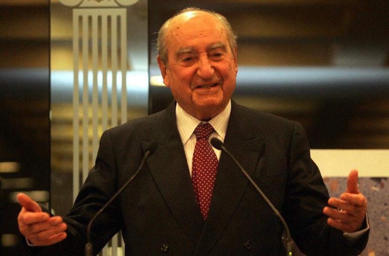 Τρισάγιο στη Φανερωμένη Αιγίου εις μνήμην του τ. Πρωθυπουργού Κων/νου Μητσοτάκη