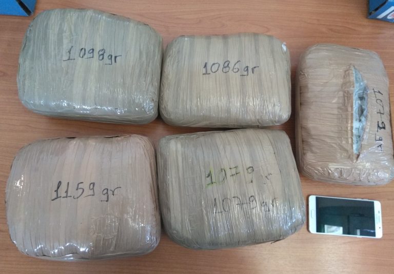 Συνελήφθη 24χρονος που μετέφερε ναρκωτικά με υπεραστικό λεωφορείο