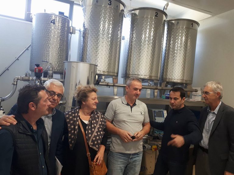 Επισκέψεις του αντιπεριφερειάρχη Αγροτικής Ανάπτυξης σε μελισσοκομικές επιχειρήσεις