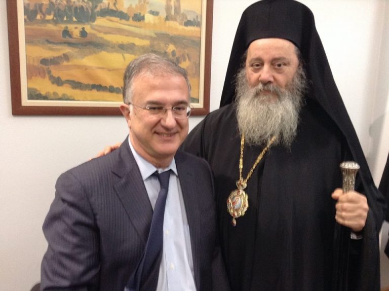Στην εκδήλωση για την κοπή της πίτας των Κεφαλληνίων παραβρέθηκε ο Αχαιός πρώην Υφυπουργός Οικονομικών, Γιώργος Μαυραγάνης