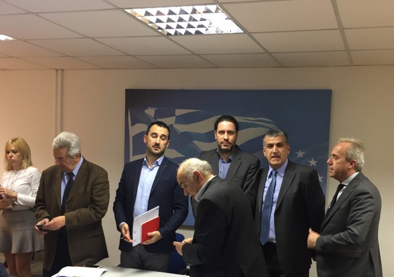 Ο επικεφαλής της ΠΑΕΚ ΄Αρης Τηλιγάδης στη συνάντηση στο Υπουργείο Οικονομικών για τα πυρόπληκτα δάνεια
