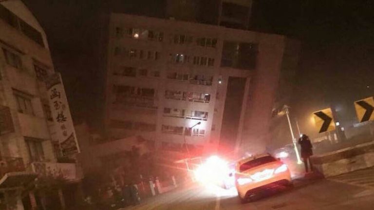Ισχυρός σεισμός στην Ταϊβάν – Κατέρρευσε ξενοδοχείο