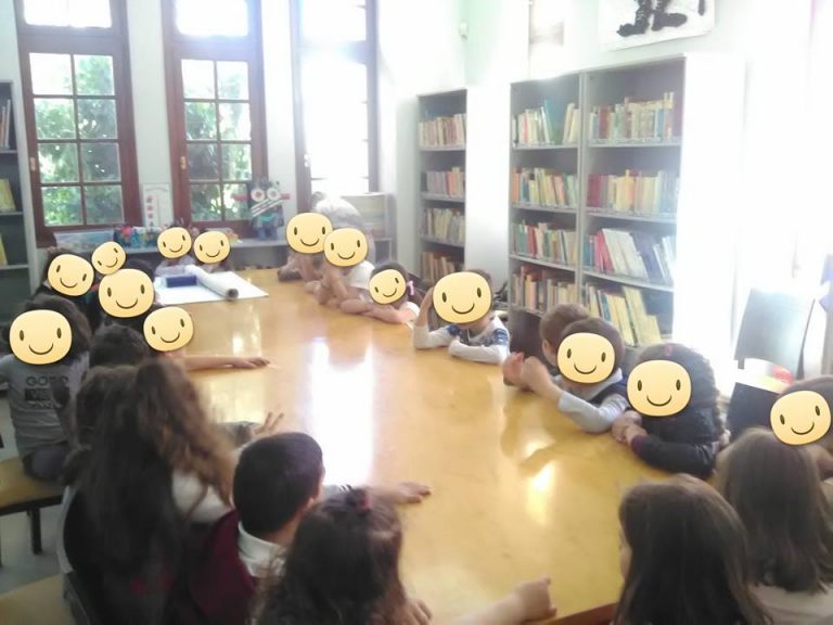 Πραγματοποιήθηκε με επιτυχία στη Δημοτική Βιβλιοθήκη Αιγίου η δράση γνωριμίας “Ήρωες, ελάτε να γνωριστούμε!”