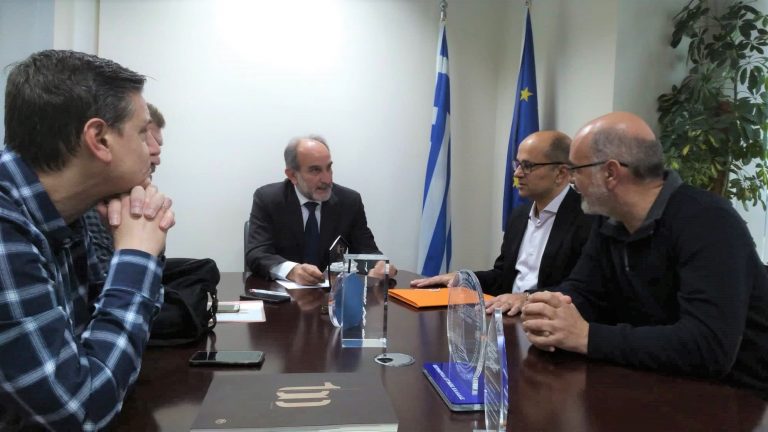 Περιφέρεια και ΓΕΩΤΕΕ προχωρούν σε προγραμματική σύμβαση για την προστασία της ελαιοπαραγωγής στη Δυτική Ελλάδα