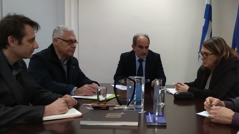 Συνάντηση Απόστολου Κατσιφάρα με την Υφυπουργό Αγροτικής Ανάπτυξης και Τροφίμων Ολυμπία Τελιγιορίδου