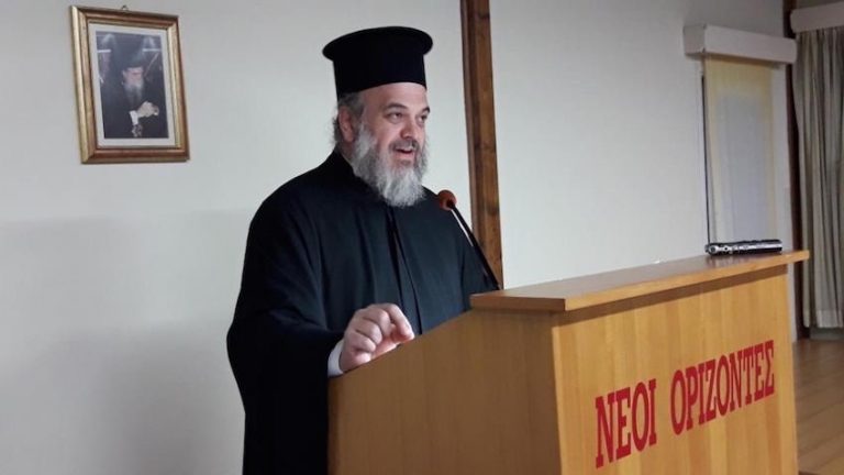 π. Κων/νος Μητρόπουλος: «Η συνείδηση της αμαρτωλότητάς μας είναι εκείνη που ανοίγει τους… κρουνούς τής Θείας Χάριτος»