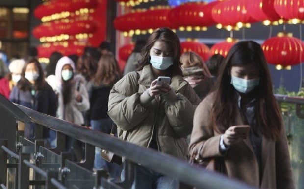 APTOPIX Taiwan China Outbreak