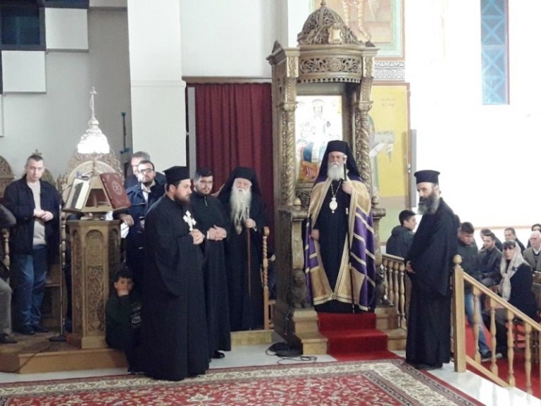 Στον Ιερό Ναό Αγίου Αθανασίου Αιγίου ο Β΄ Κατανυκτικός Εσπερινός – Τιμήθηκε ο κ. Αμβρόσιος