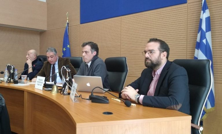 Φαρμάκης: Συντονισμός, ενημέρωση και αλληλοβοήθεια για την αντιμετώπιση του νέου κορωνοϊού