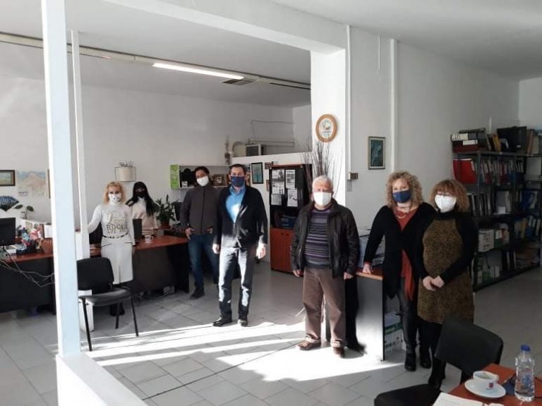 Ο Θεόδωρος Βασιλόπουλος στο Γραφείο Αγροτικής Οικονομίας και το Αγροτικό Κτηνιατρείο Αιγίου