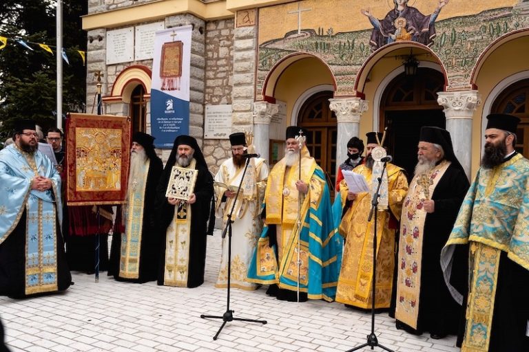Παρέμβαση Ιερωνύμου για τη διπλή υποβάθμιση του Λαβάρου της Ιεράς Μονής Αγίας Λαύρας