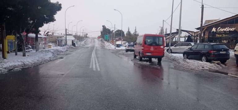 Στην Αθήνα άνδρες της Πυροσβεστικής Αιγίου για να προσφέρουν βοήθεια