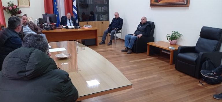 Σύσκεψη για την πορεία του έργου κατασκευής του νέου κτιρίου του ΕΚΑΜΕ Αιγίου