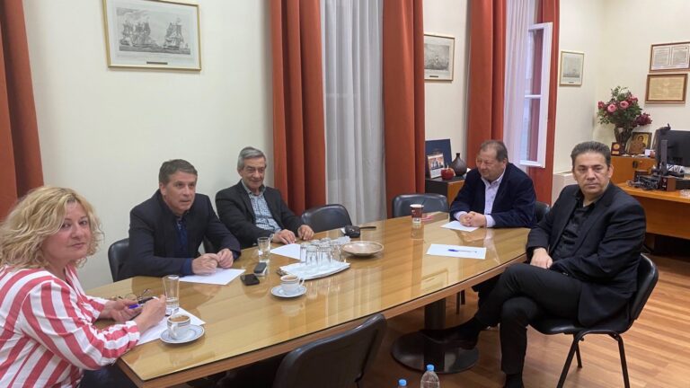 Καλογερόπουλος για σύσκεψη δημοτικών αρχηγών: «Με διάλογο και καλή προαίρεση, μπορούμε να παράξουμε χρήσιμο αποτέλεσμα για τους δημότες μας»