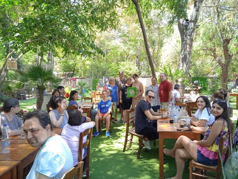Party λήξης του Ε.Κ.Α.ΜΕ. στον Κουρσάρο