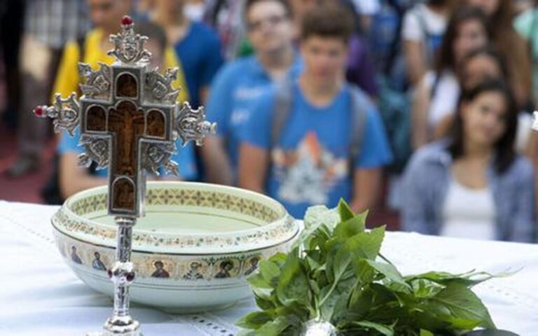 Πανέτοιμα τα σχολεία της Αιγιάλειας – ΣΚΑΝΔΑΜΗ: “Η φετινή χρονιά φαίνεται να ξεκινάει με λιγότερες ελλείψεις”