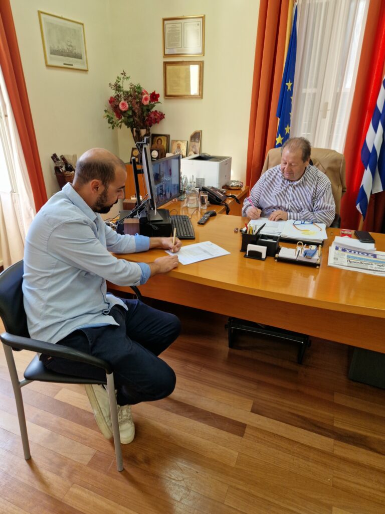 Τριάντα σχολεία της Αιγιάλειας αποκτούν ράμπες και χώρους υγιεινής για ΑΜΕΑ
