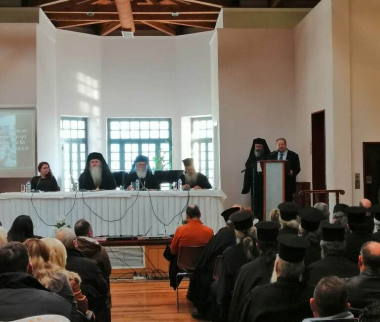 Με την υποστήριξη του δήμου Αιγιαλείας το 1ο Συνέδριο Νεολαίας που διεξήχθη επιτυχώς στο Αίγιο από την Ιερά Μητρόπολη