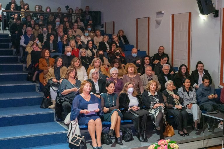 «Αιγιάλεια γένους θηλυκού»: Τιμήθηκαν επτά γυναίκες για την προσφορά τους στην κοινωνία