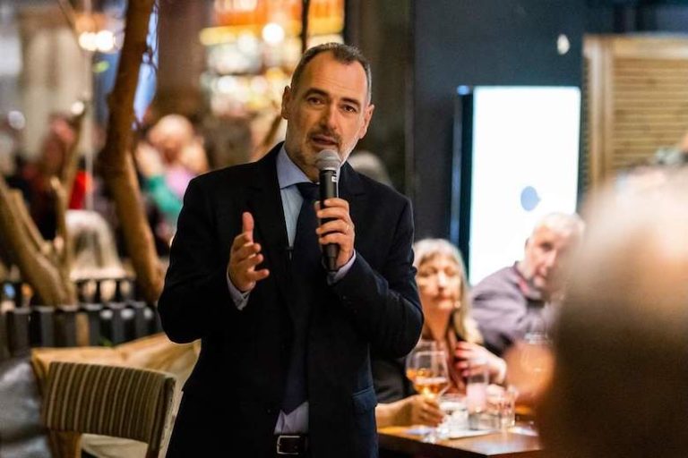 Ανδρέας Κατσανιώτης: Tέσσερις συναντήσεις με κοινωνικές και επαγγελματικές ομάδες
