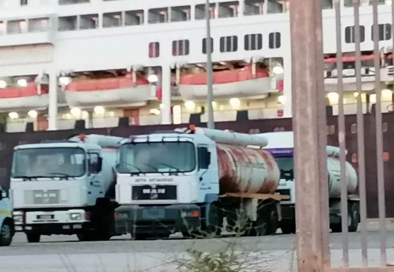 “ΑΙΓΙΑΛΕΙΑ ΑΥΡΙΟ” και “ΠΟΙΟΤΙΚΗ ΑΙΓΙΑΛΕΙΑ” για την δημιουργία καρνάγιου στην Χαρτοποιία Αιγίου