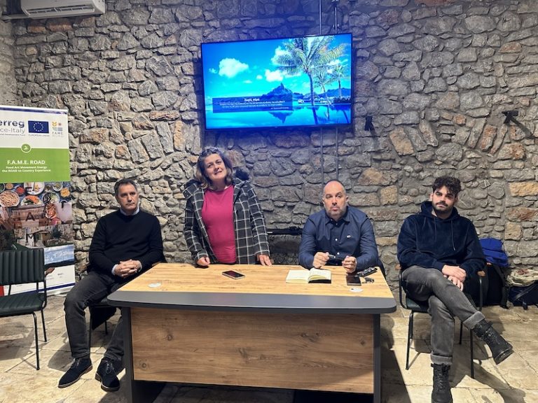 Τα μονοπάτια της Αιγιάλειας πηγή τουριστικής ανάπτυξης!