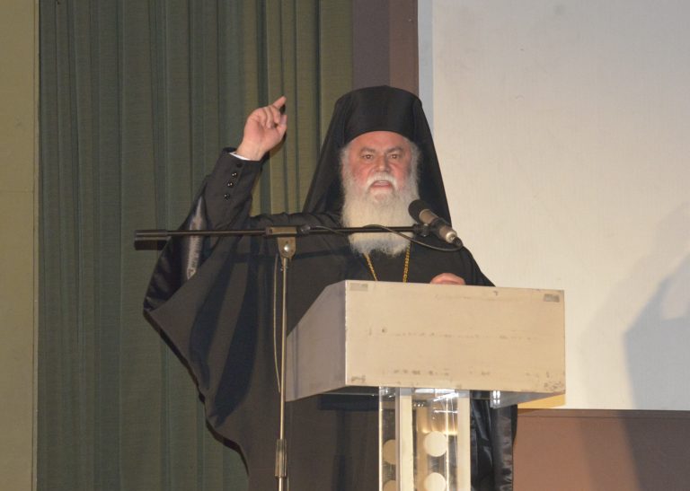 Ιερώνυμος: “Ηχηρό ΟΧΙ στη διάλυση της οικογένειας!”