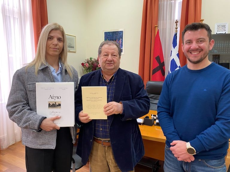 Συνάντηση Δημήτρη Καλογερόπουλου με την αιγιώτισσα διεθνή διαιτητή μπάσκετ Ελένη Κωνσταντινίδου