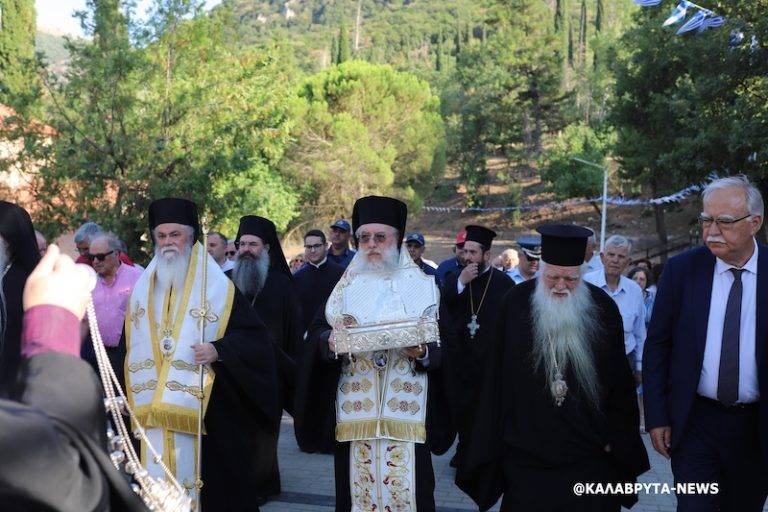 Υποδοχή των Ιερών Λειψάνων του εκ Τουρλάδος Καλαβρύτων Οσίου Αθανασίου Χαμακιώτου του Αγιολαυριώτου