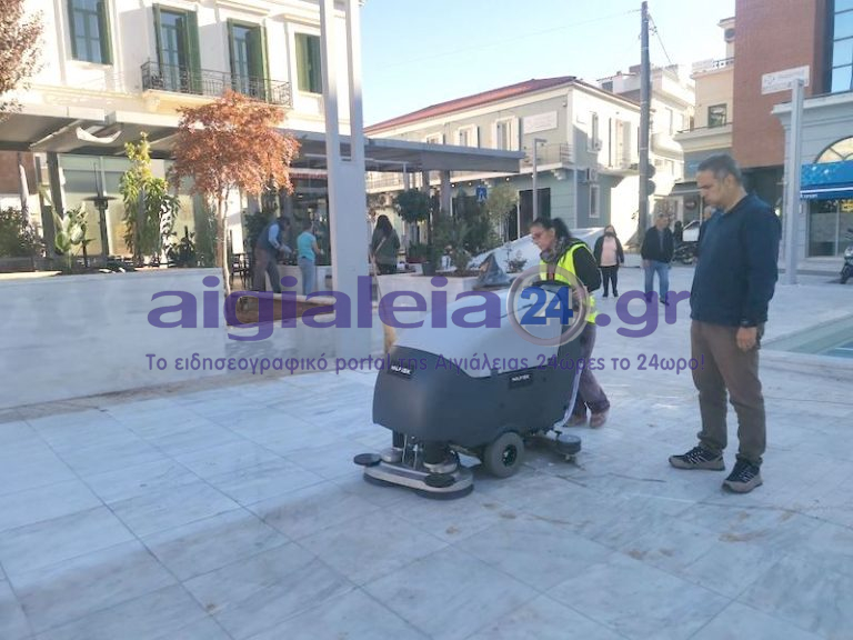 Δήμος Αιγιάλειας: “Ηλεκτρική σκούπα για πλατείες και κοινόχρηστους χώρους – “Τα κάνει όλα”!