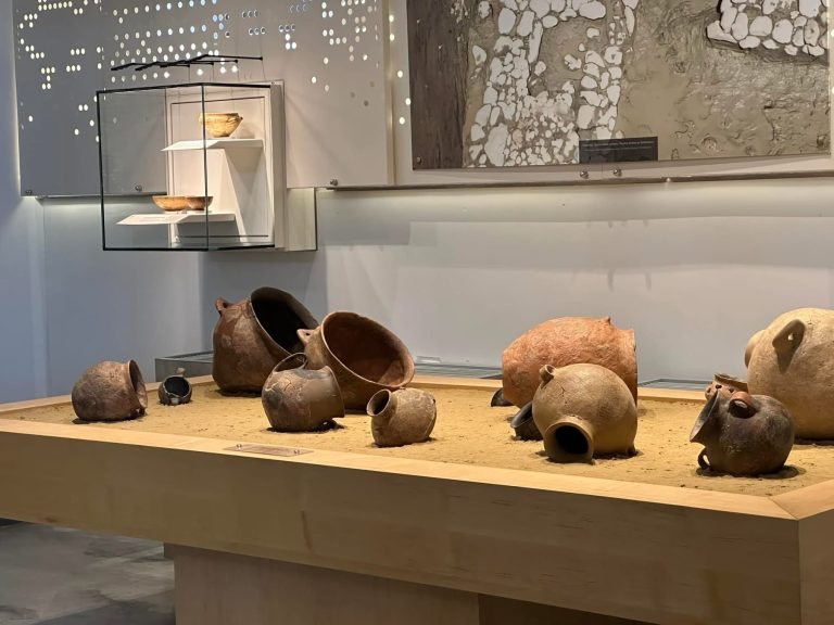 Η πλήρης απαξίωση και η εμπάθεια είναι το πραγματικό πρόβλημα για την Αρχαία Ελίκη