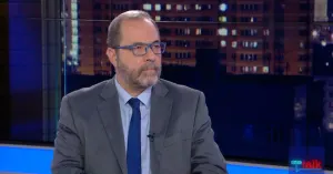ΣΚΑΝΔΑΜΗΣ για Άσυλο : Ανήσυχος από το «παρών» του ΠΑΣΟΚ