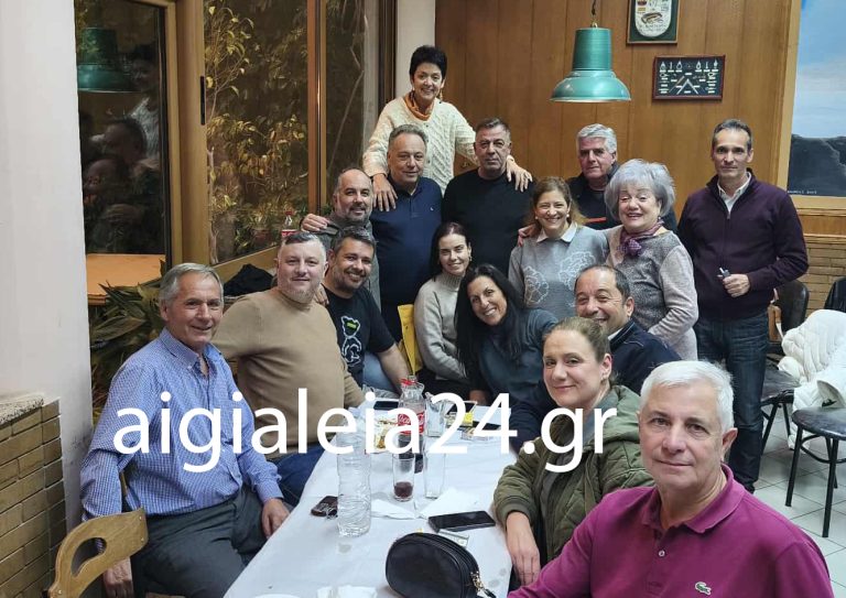 Ευχαριστίες Ανδρέα Σοφέτη σε ομάδα και φίλους σε μία όμορφη βραδιά στο Συνοικισμό Αιγίου – “Παρών” και ο Μάκης Κατσιγιάννης