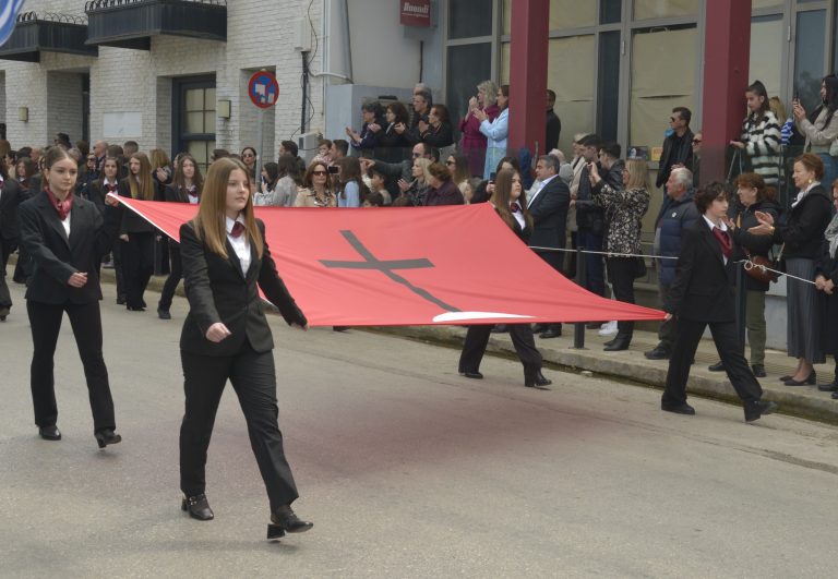Μεγαλοπρεπής o εορτασμός  της 25ης Μαρτίου στο Αίγιο