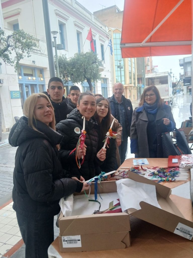 Η βροχή δεν εμπόδισε το 4ο Πασχαλινό Bazaar για καλό σκοπό